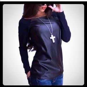 🌟🌟NWOT Stylish cotton and faux leather tee